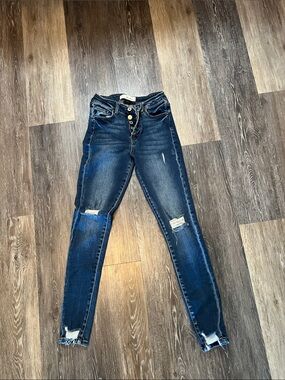 KanCan Skinny Jeans